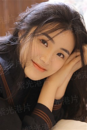 阿黛服装
